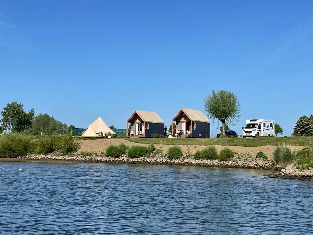 Bell Tent Heerewaarden エクステリア 写真